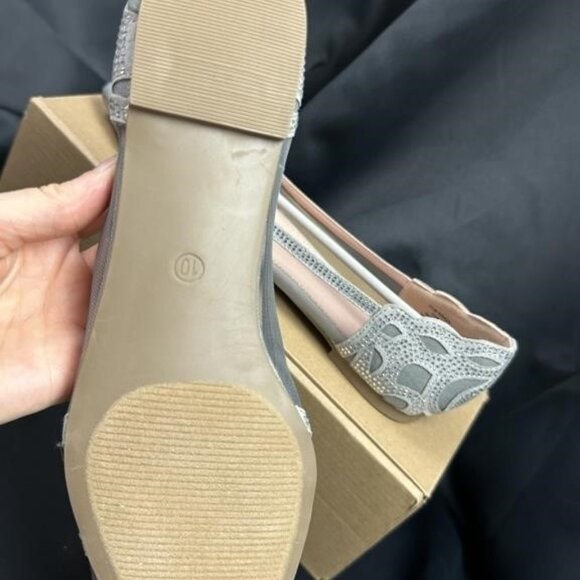 Journee Batavia Ballet Flats in Faux Suede & Mesh Size 10 - Picture 4 of 6